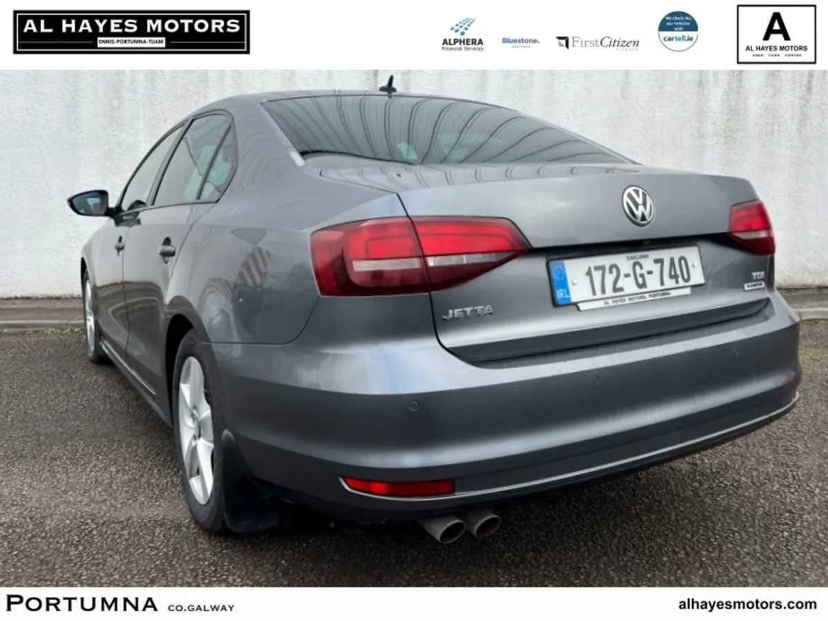 Volkswagen Jetta Automatic 2.0 TDI 110HP Comfortl - Image 3