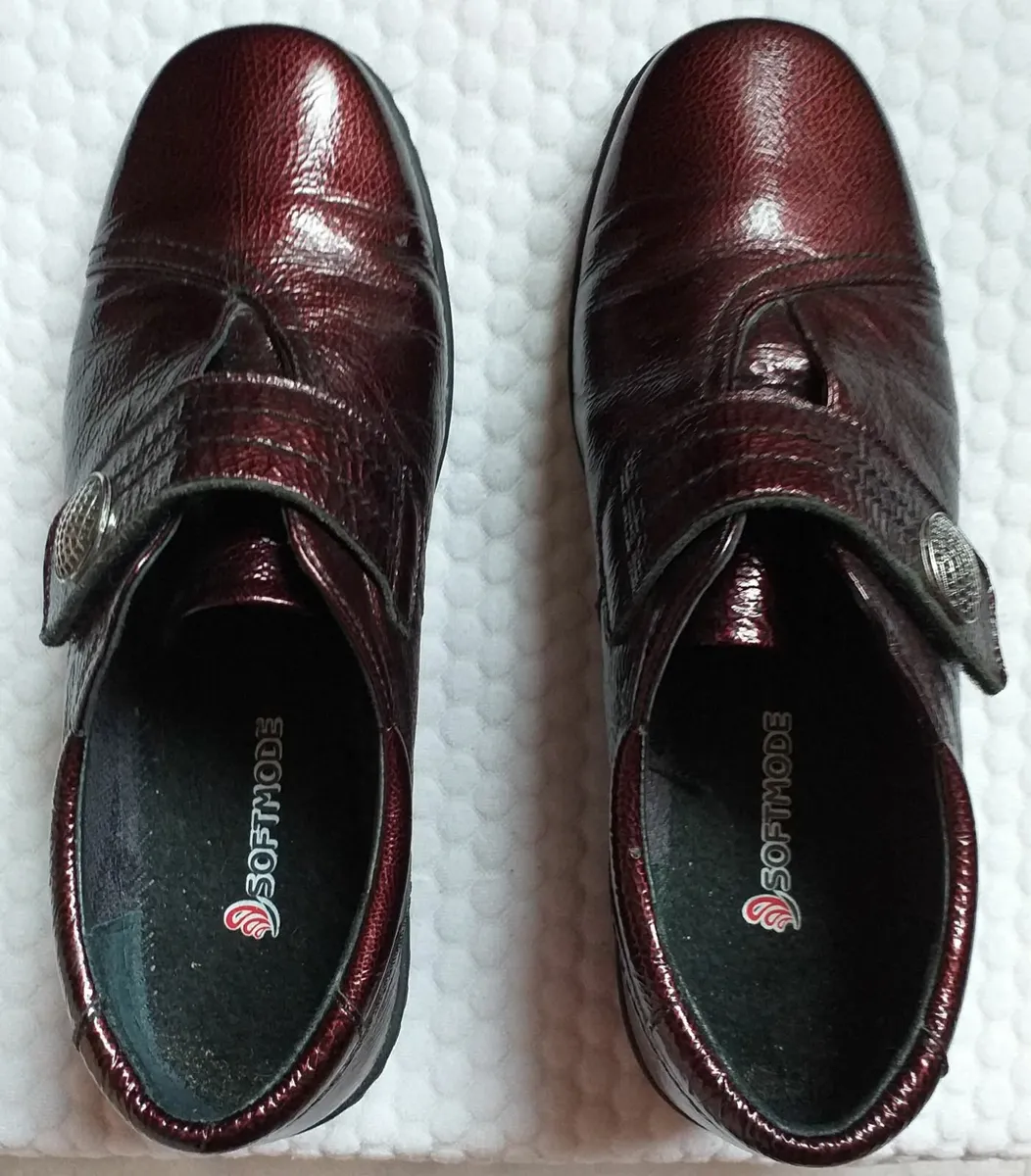 LADIES SOFTMODE BURGANDY SHOES-SIZE 5 UK/EU 38 - Image 1