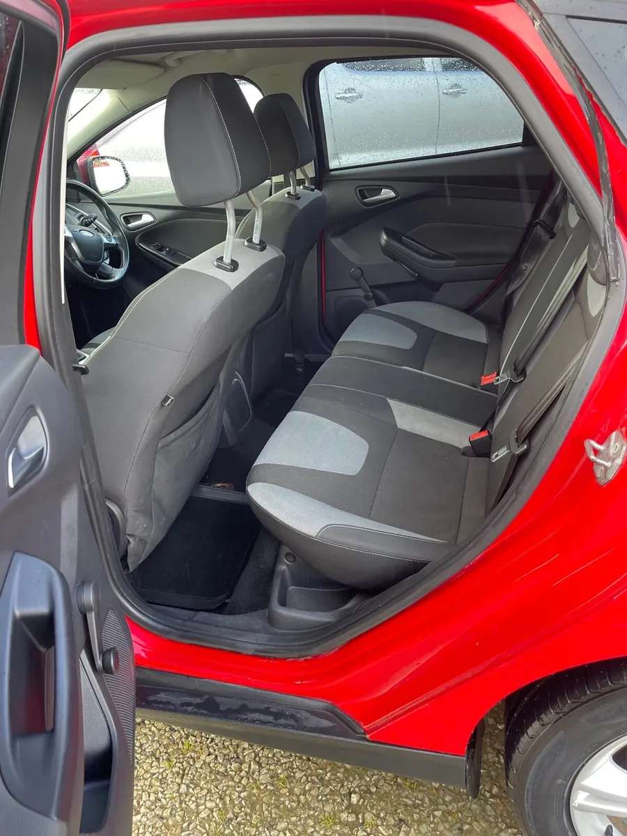 2012 Ford focus 1.6 TDCI Zetec eco model - Image 4