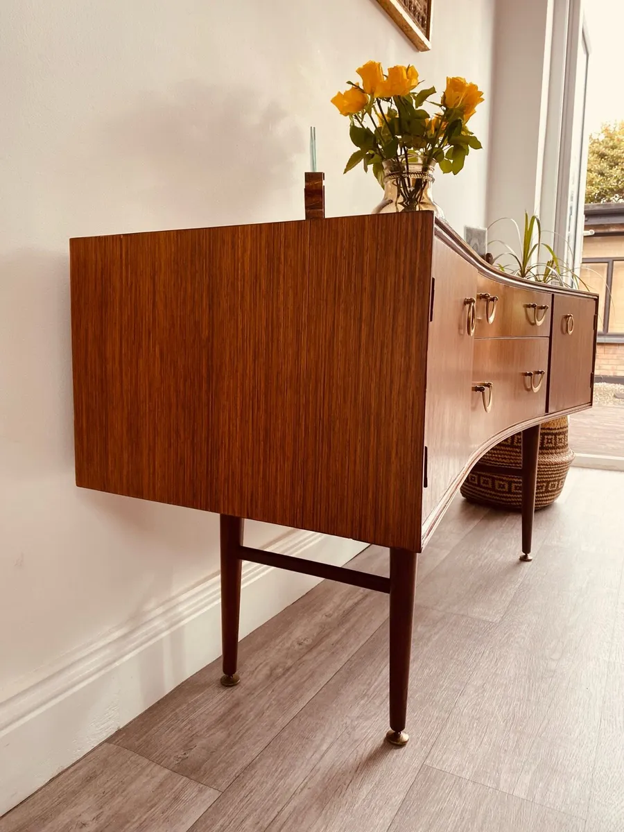 Mid Century Dresser Sideboard - Image 4