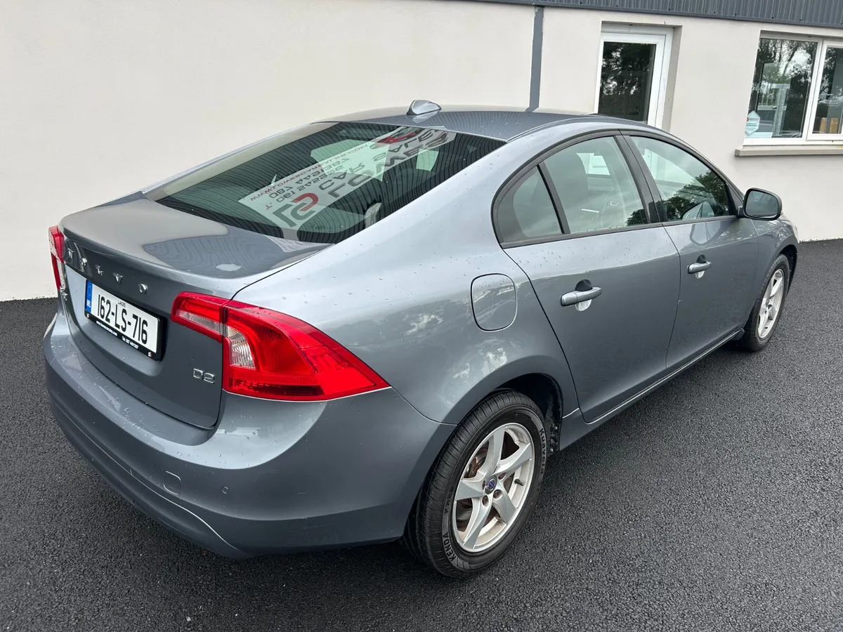 162 Volvo S60 2.0D D2 Business Edition 120BHP - Image 4