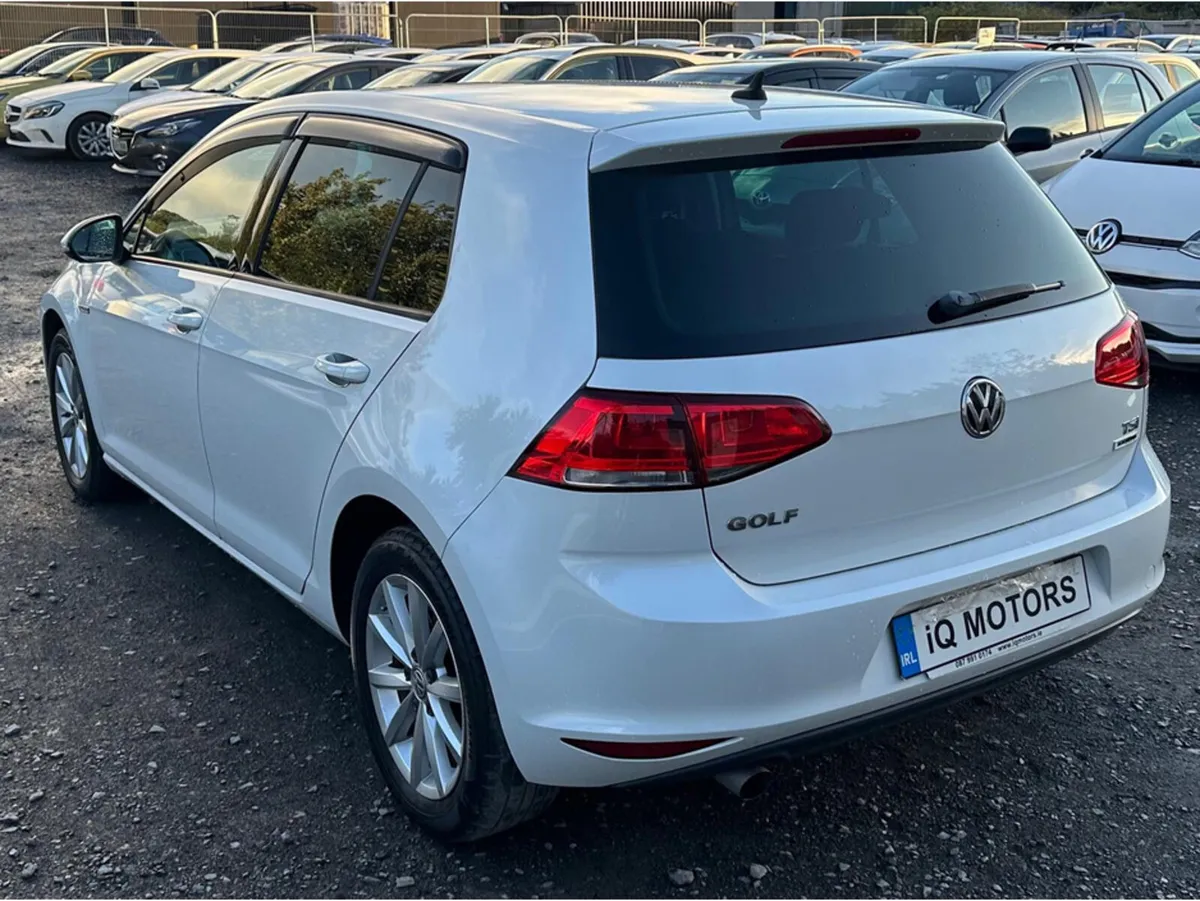 Volkswagen Golf Lounge  Automatic  1.2 petrol Low - Image 4