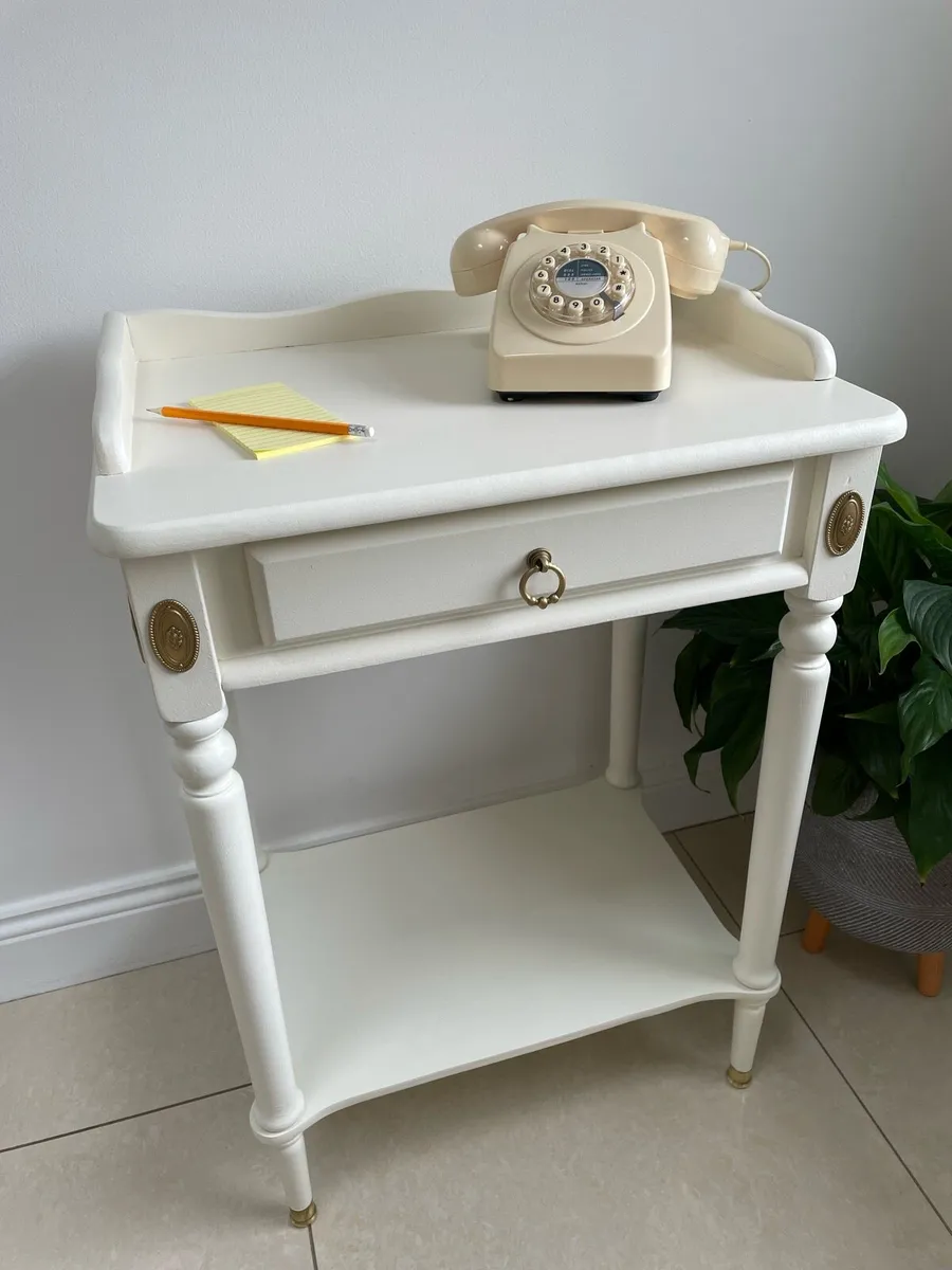 Hall table/side table - Image 1