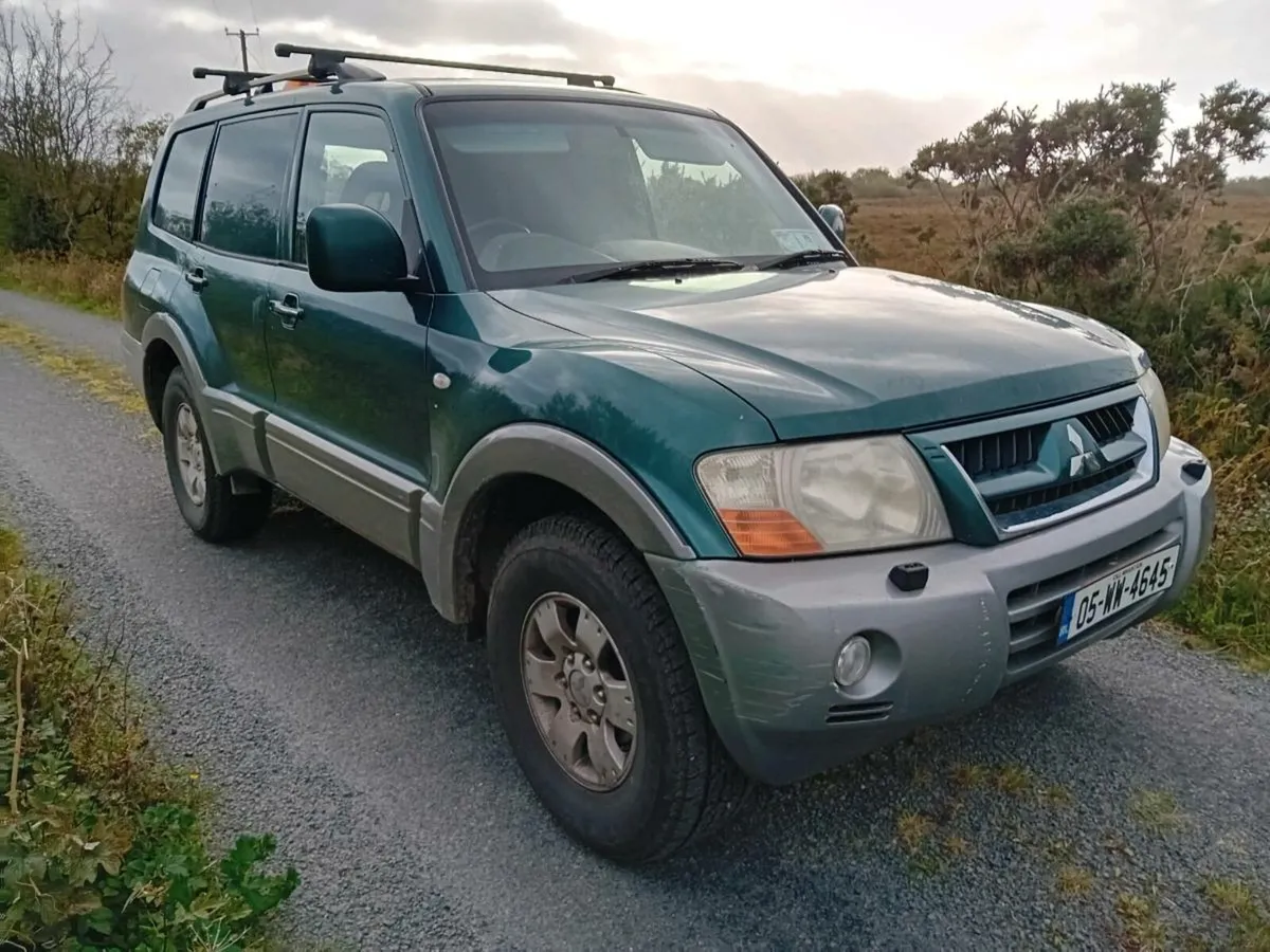Mitsubishi Pajero - Image 4