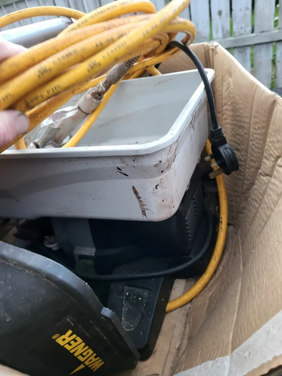 Paint sprayer - Image 2
