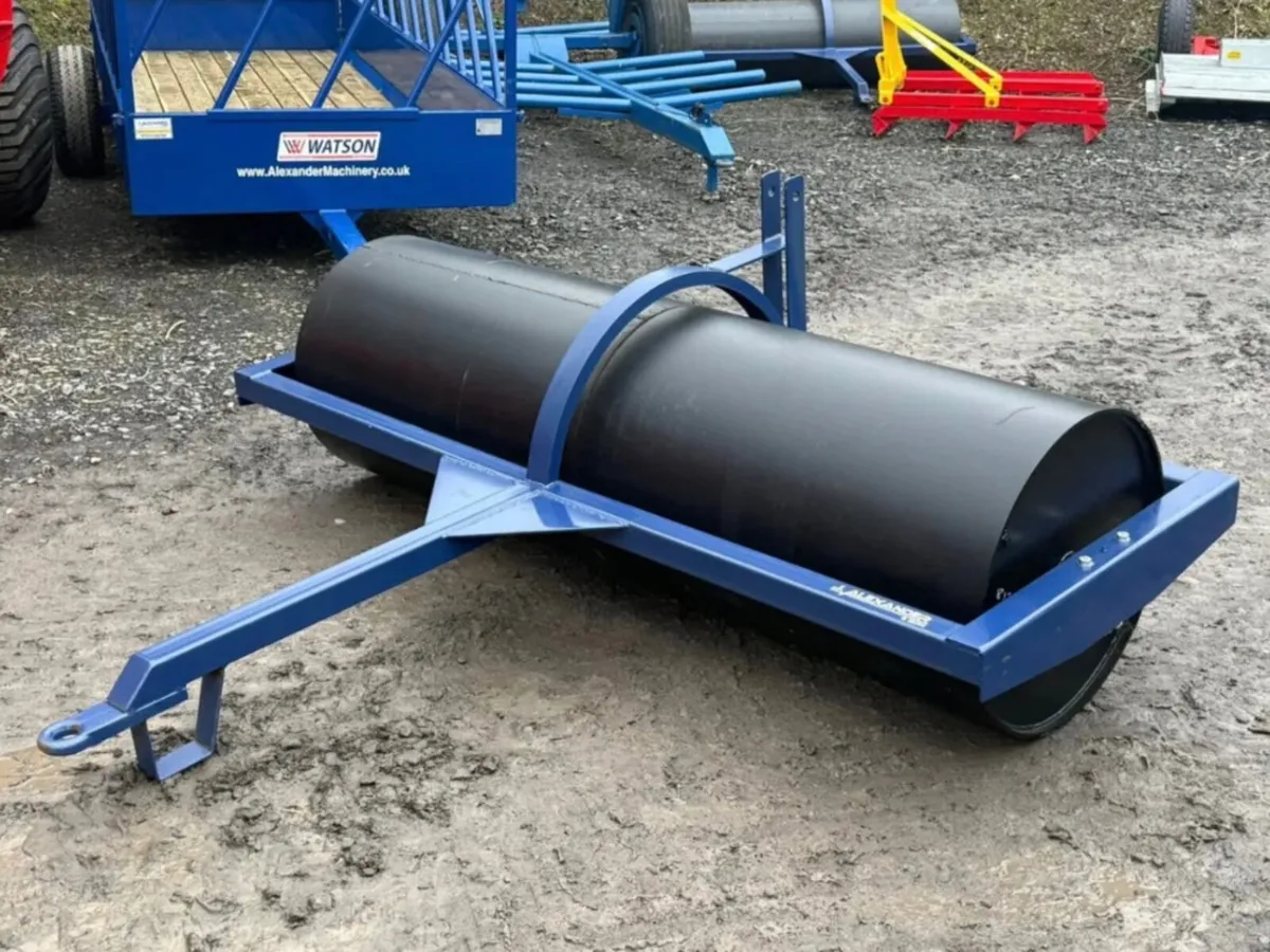 LAND ROLLER GORMLEY 8FT NEW - Image 4