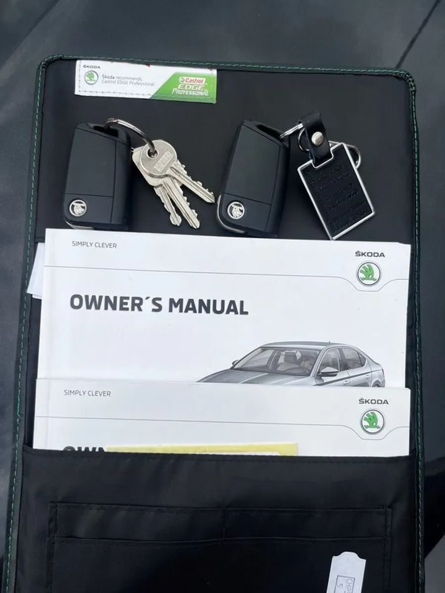 2016 Skoda Superb Combi STY 2.0TDI 150HP - Image 3