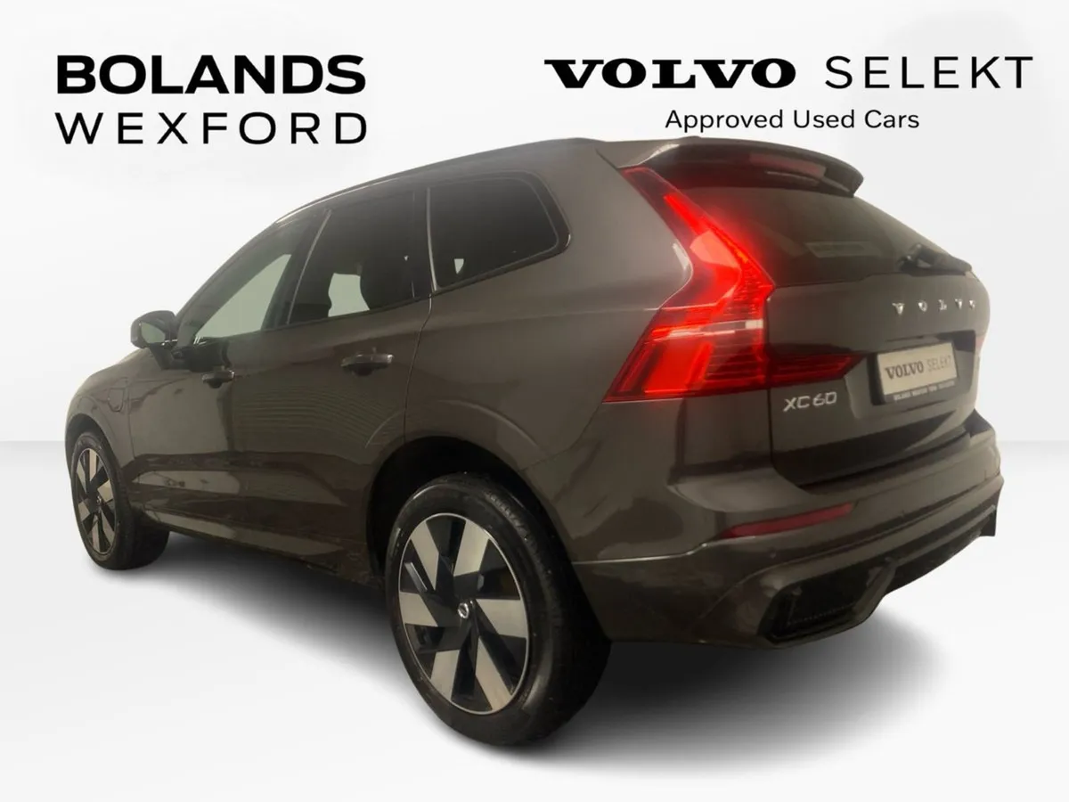 Volvo XC60 T6 Recharge Phev 350hp AT8 Plus Dark - Image 4