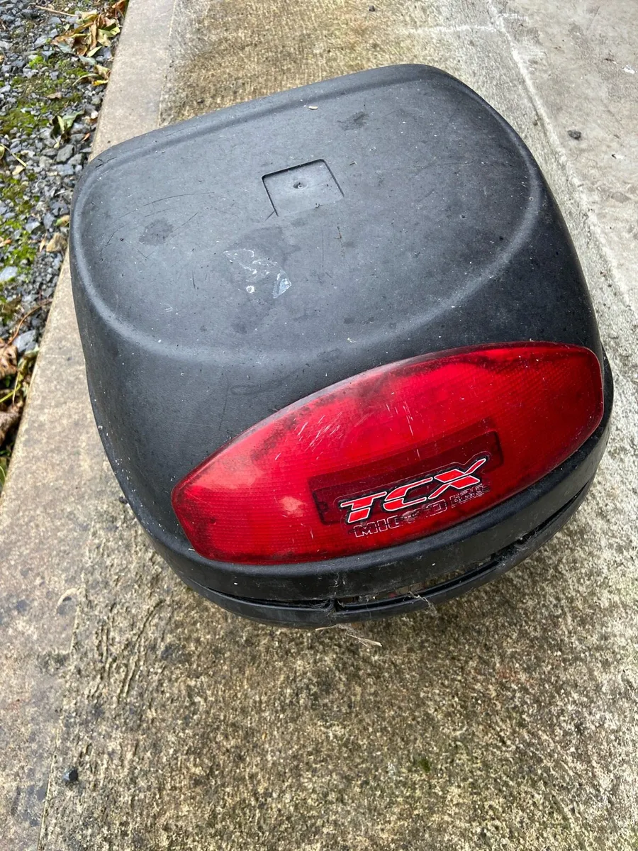 Pirelli sport demon 100/90/18 brand new - Image 3