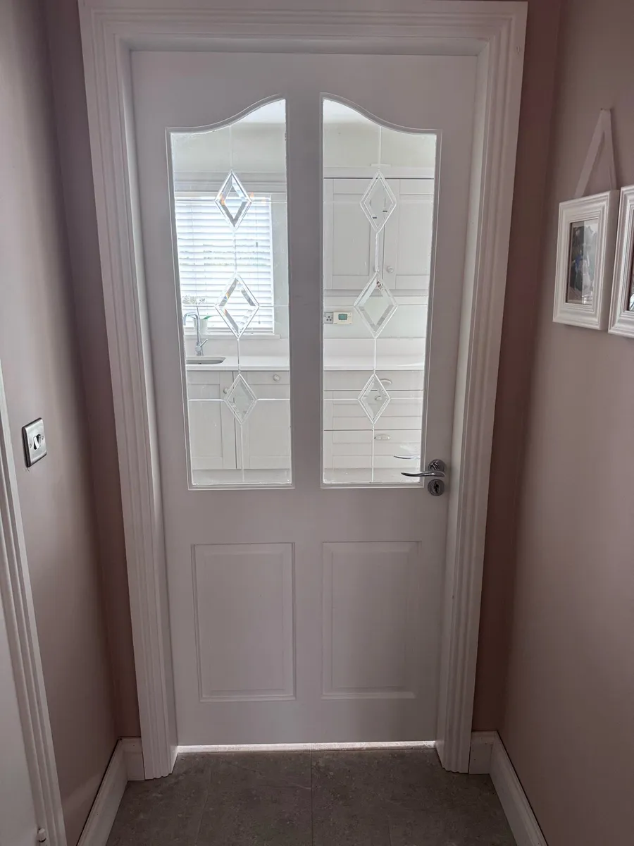 Internal doors. - Image 1