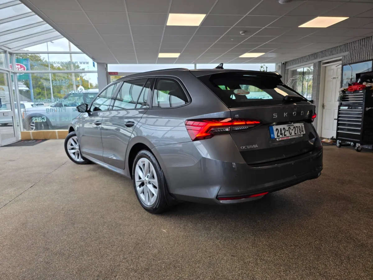 Skoda Octavia C SE 2.0 TDI 2024 - Image 4