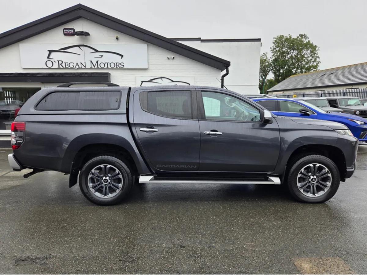 Mitsubishi L200 2.3 DI-D BARBARIAN AUTO - Image 2