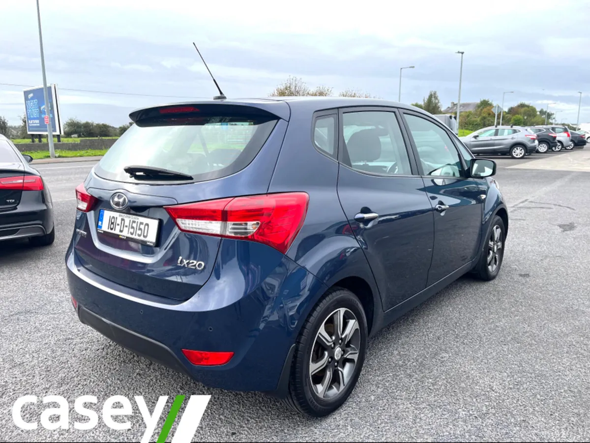 Hyundai ix20 DELUXE 5DR - Image 3
