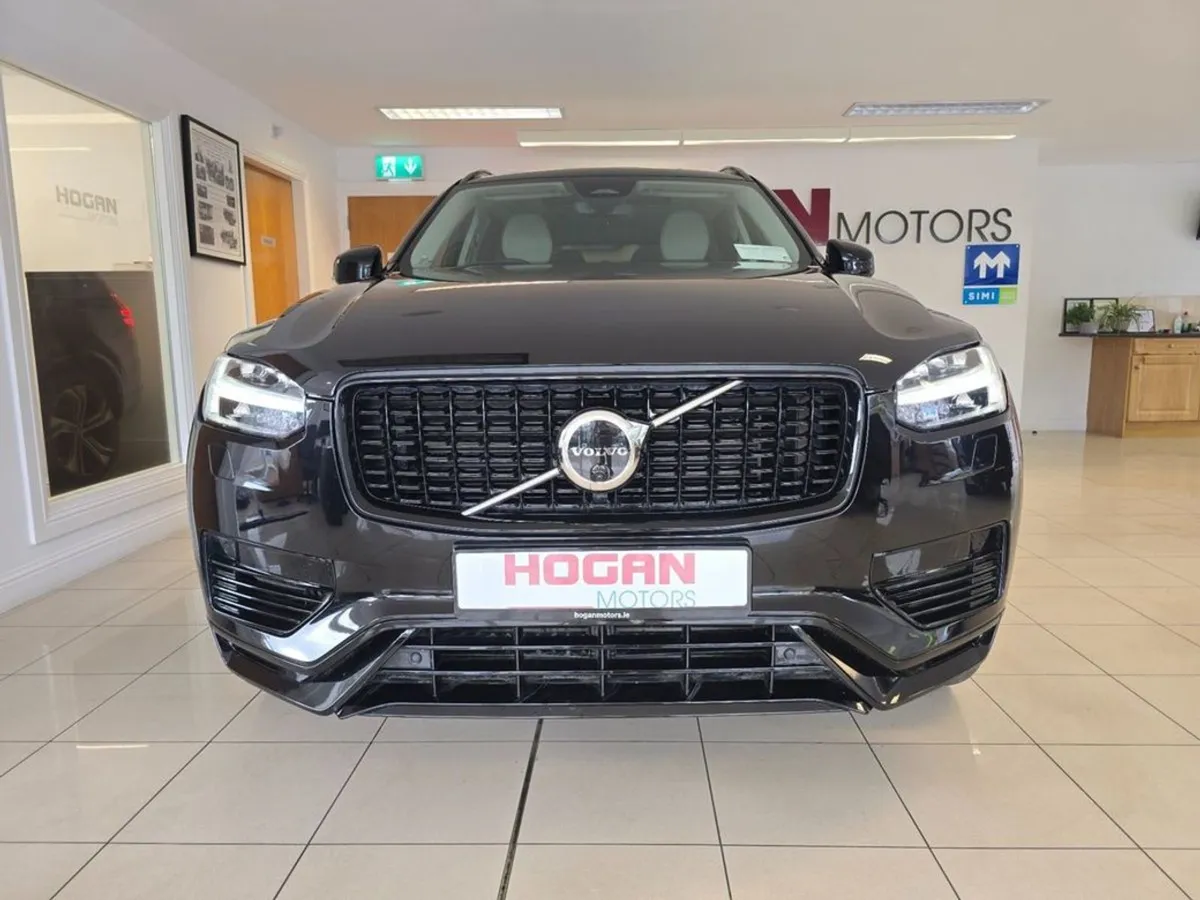 Volvo XC90 Recharge T8 Ultimate AWD Phev Automati - Image 2