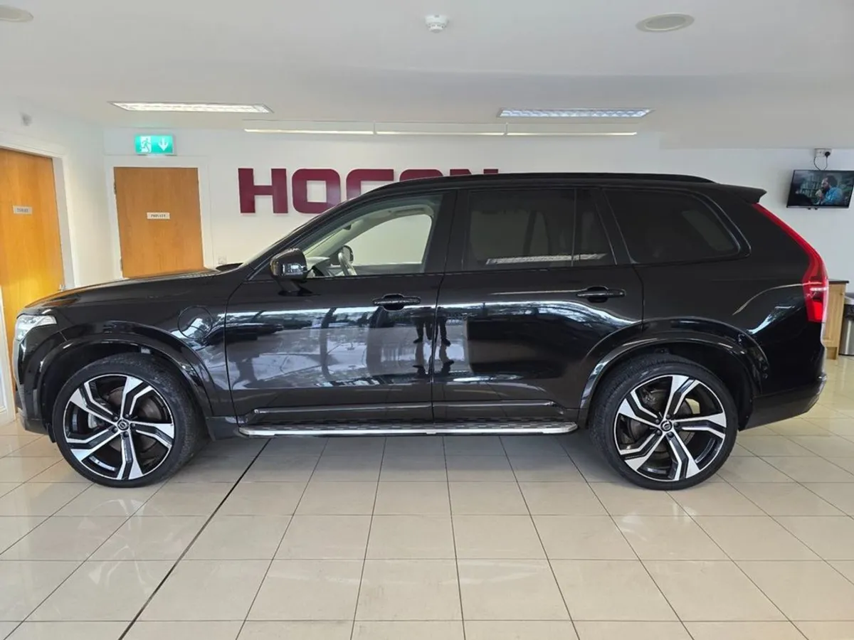Volvo XC90 Recharge T8 Ultimate AWD Phev Automati - Image 4