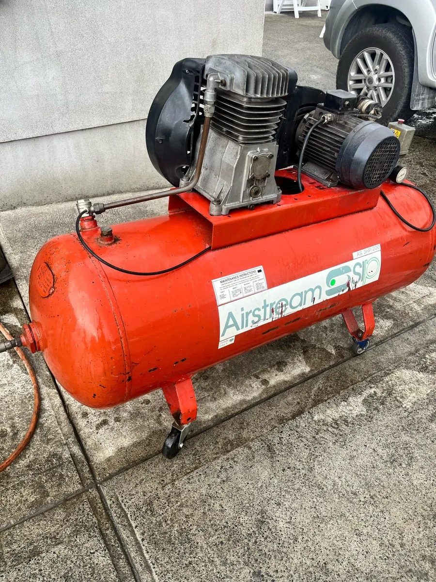 Compressor - Image 1