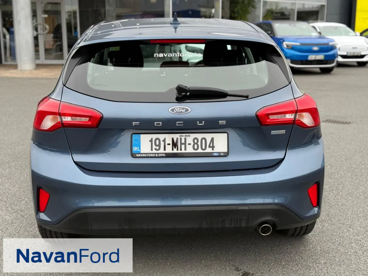 Ford Focus Zetec 1.5 TD 125Ps - Image 2