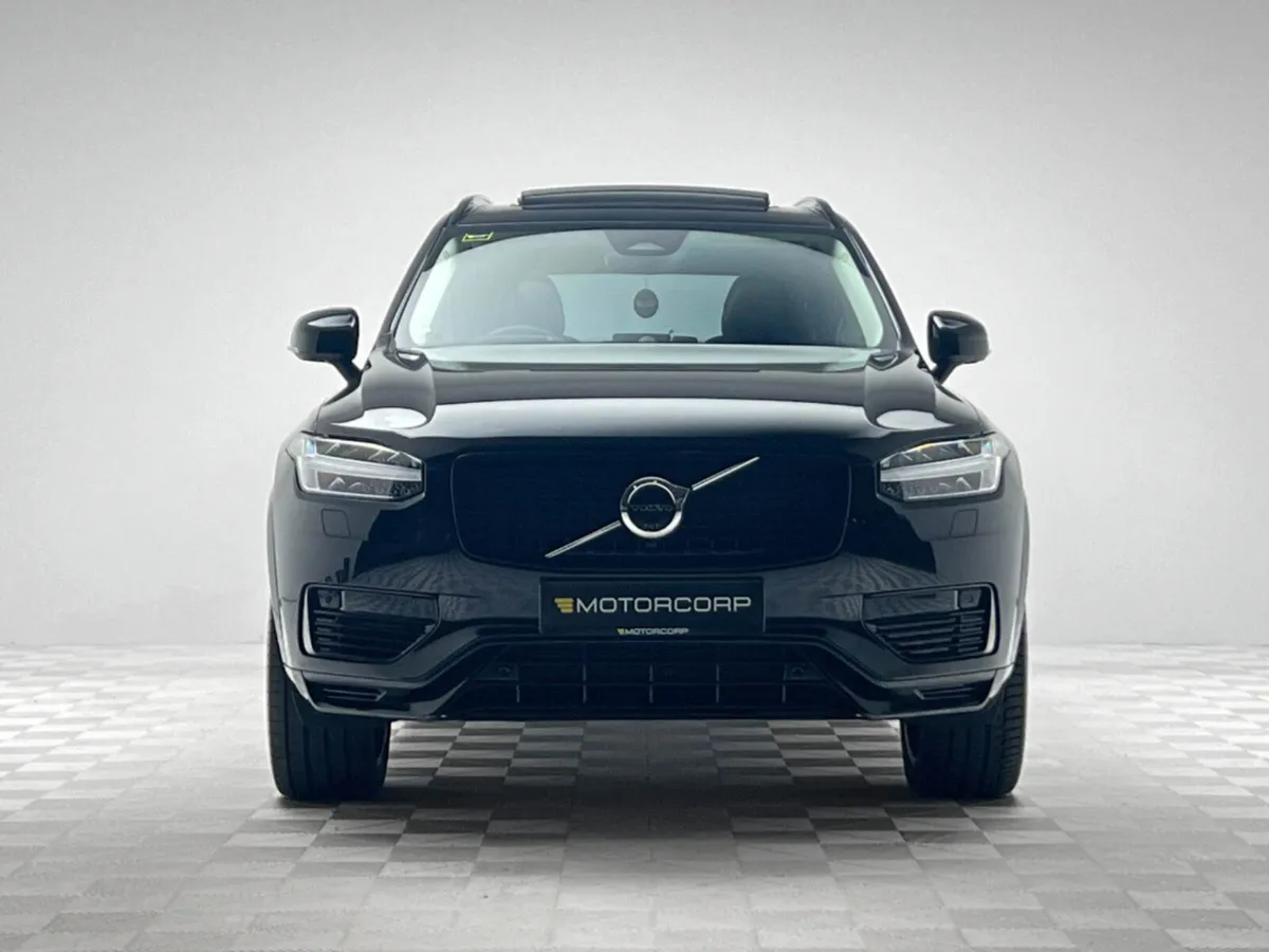 Volvo XC90 ULTRA DARK T8 RECHARGE 2.0 455HP PHEV - Image 2