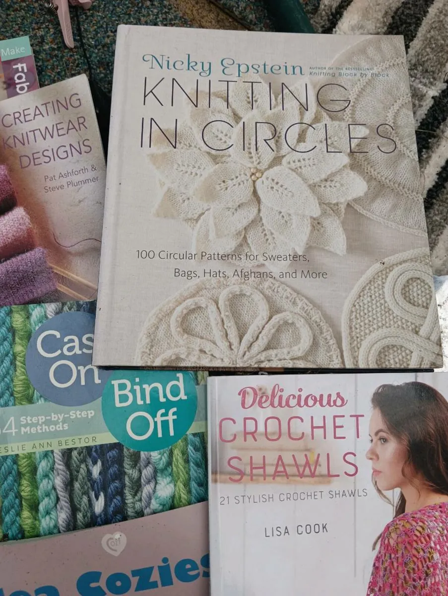 Lots of crochet books lot for 25 Euro - Image 4
