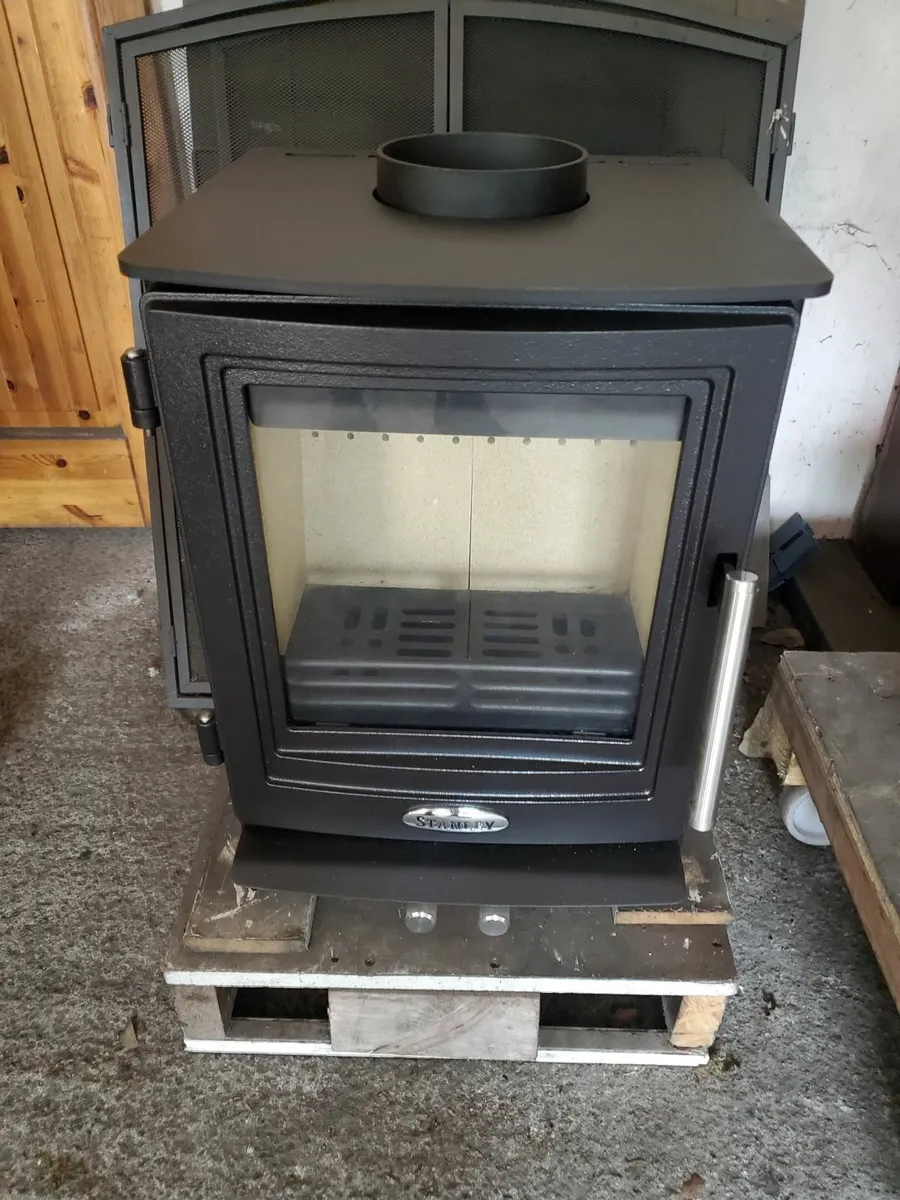 New Stanley Solis edge 5 kw solid fuel stove - Image 4