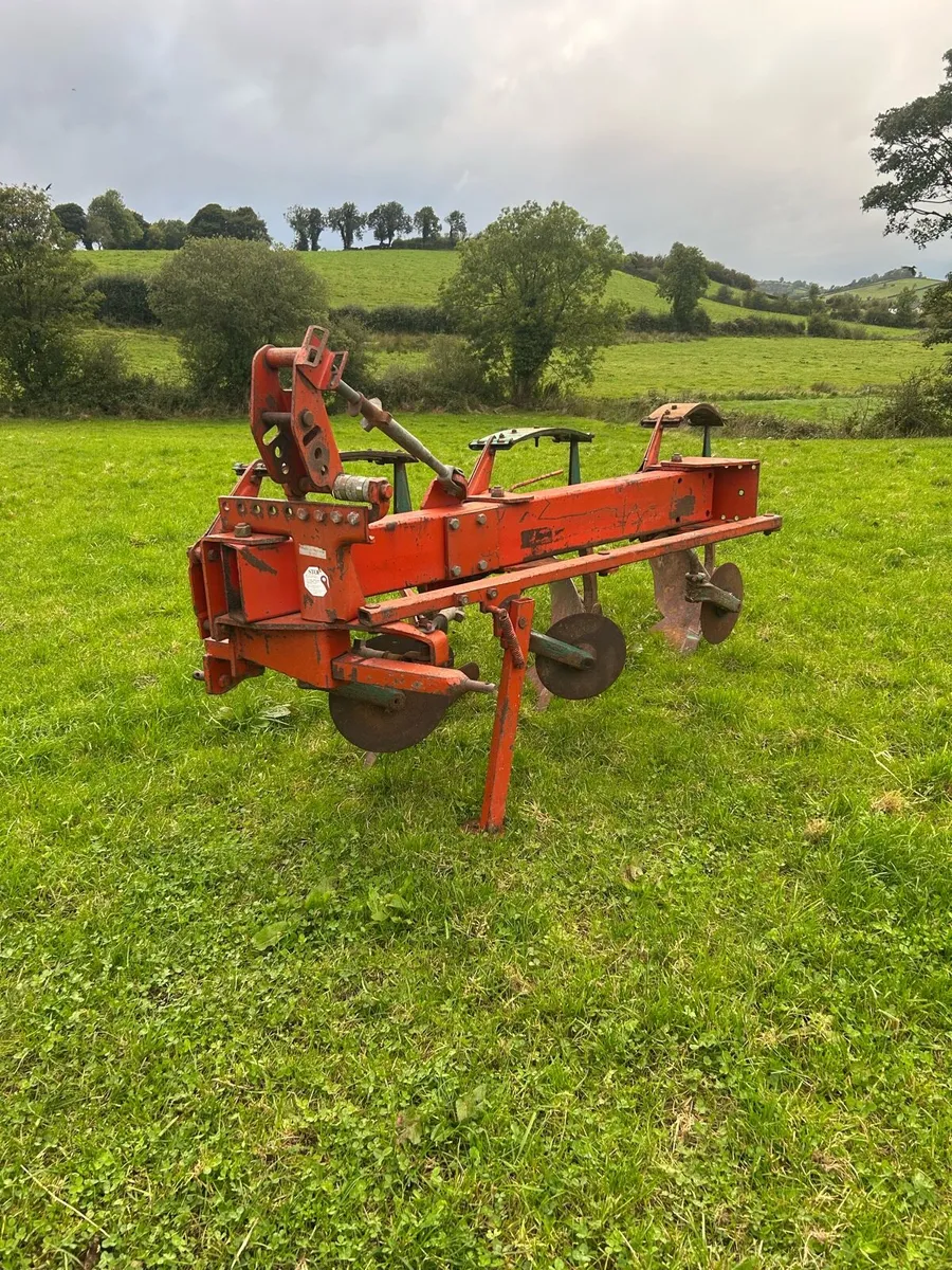 Kverneland 3 score plough - Image 2