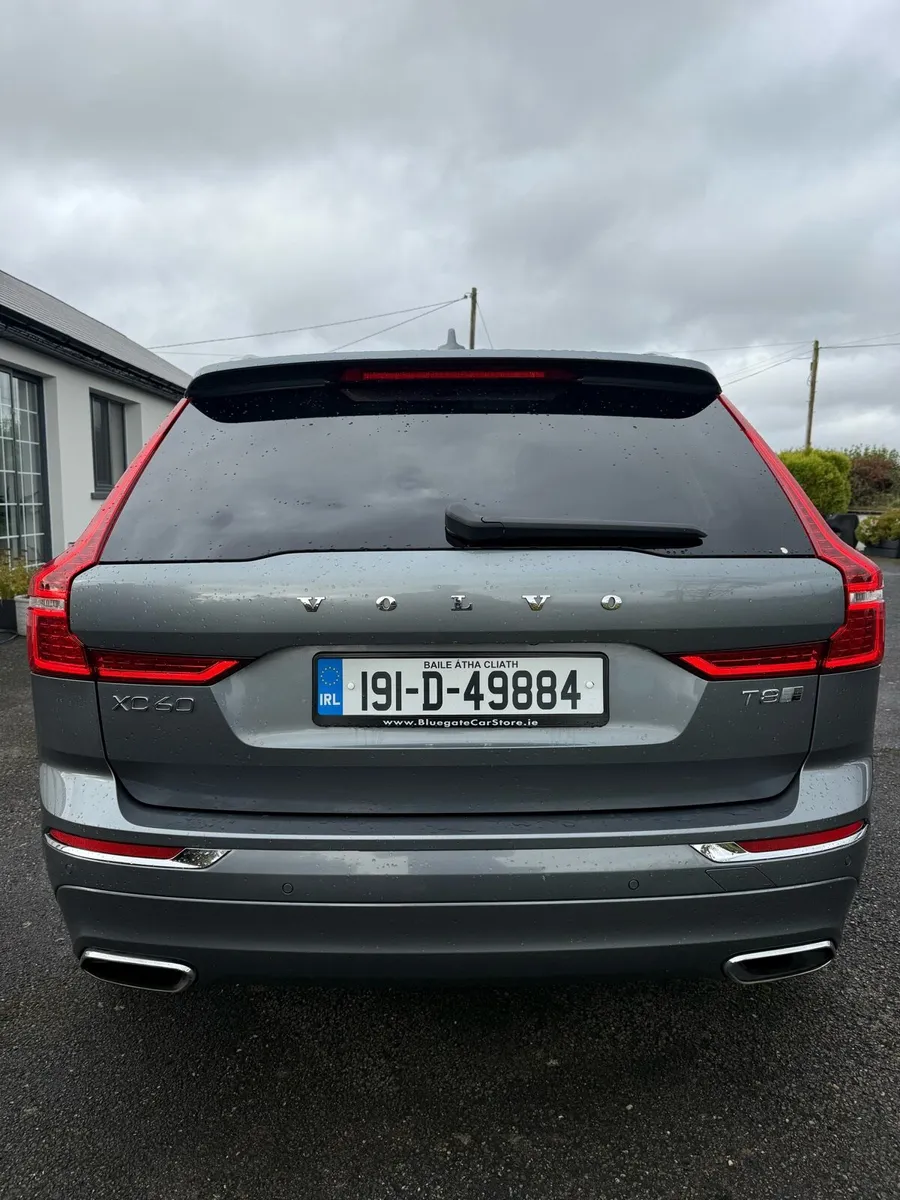 2019 VOLVO XC60 T8 Inscription - Image 2