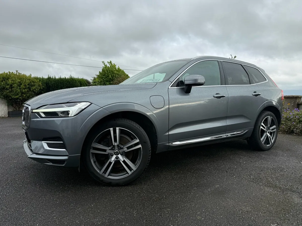 2019 VOLVO XC60 T8 Inscription - Image 3
