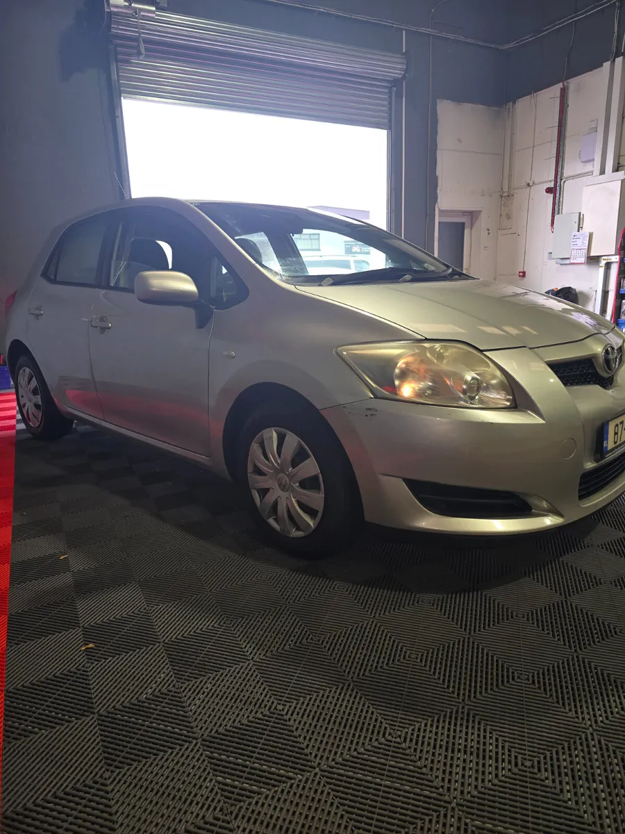 Toyota Auris 2007 - Image 3