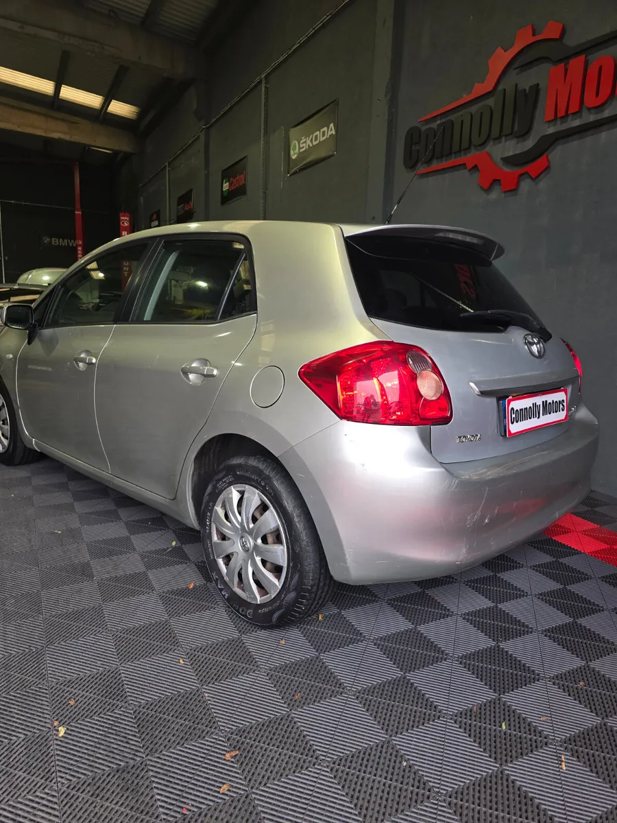 Toyota Auris 2007 - Image 4