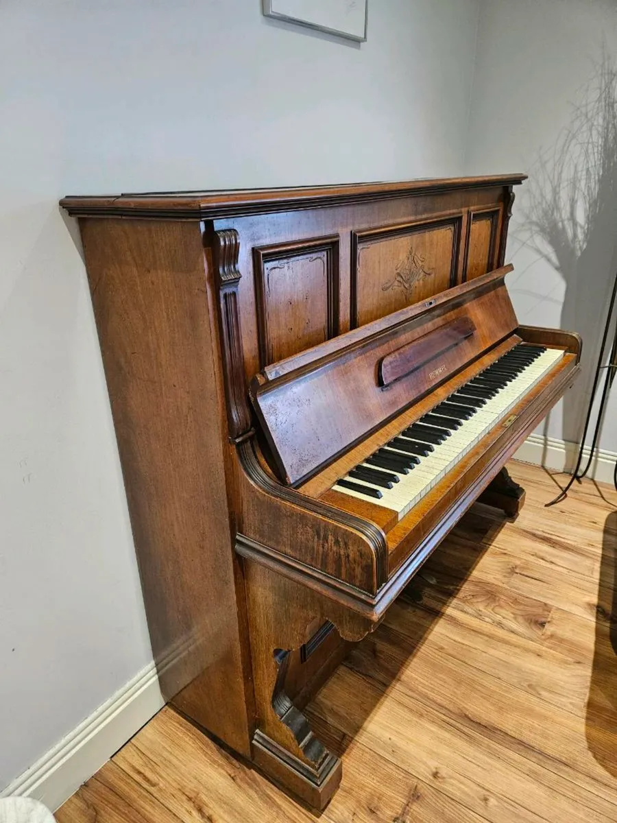 Himmel upright piano - Image 1