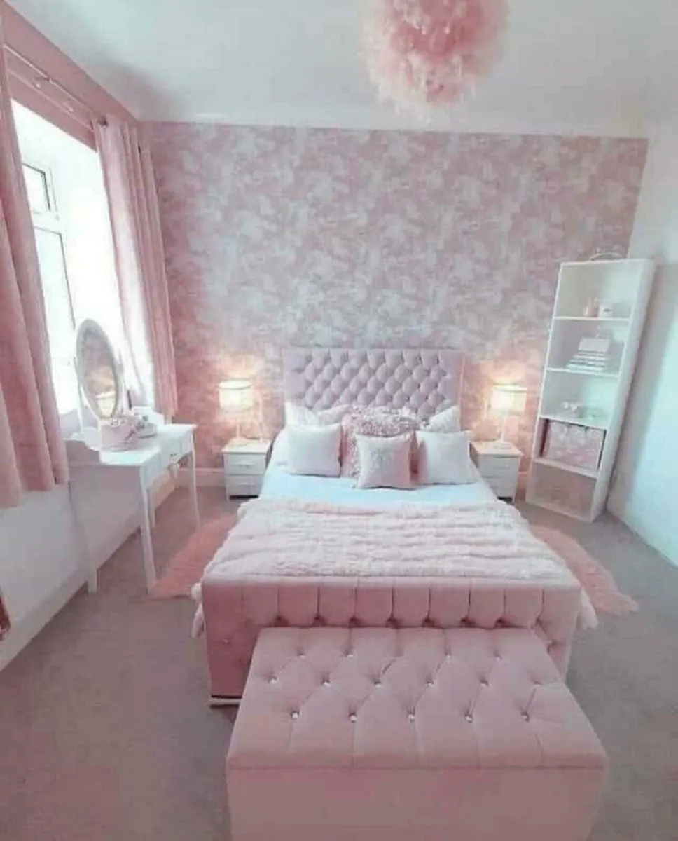 "Lovely Queen Beds With Metress" - Image 3