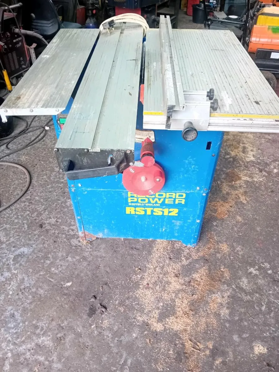 Electric Table Saw - Image 1