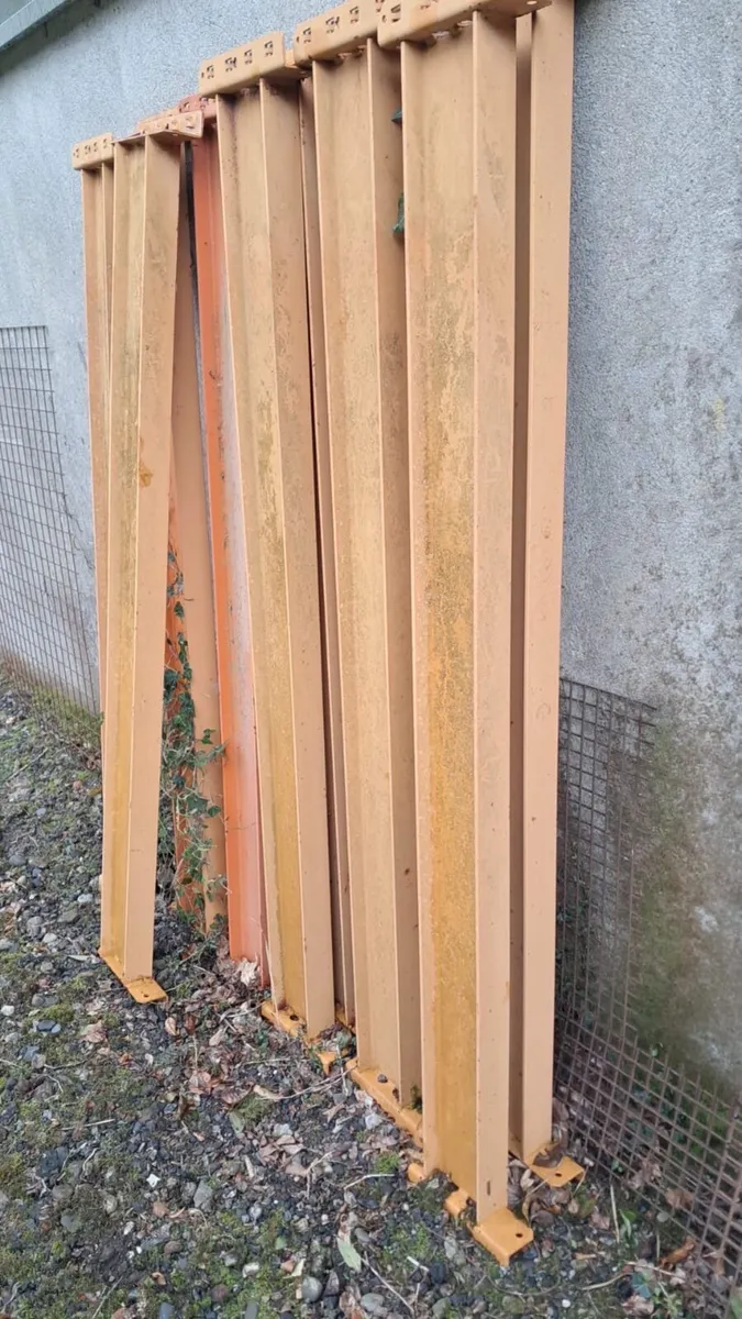R s j  5 ft long 5 by 2 and a quarter 17 - Image 1