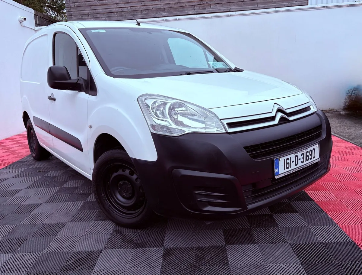 161 Citroen berlingo 3seater low kms doe/tax - Image 2