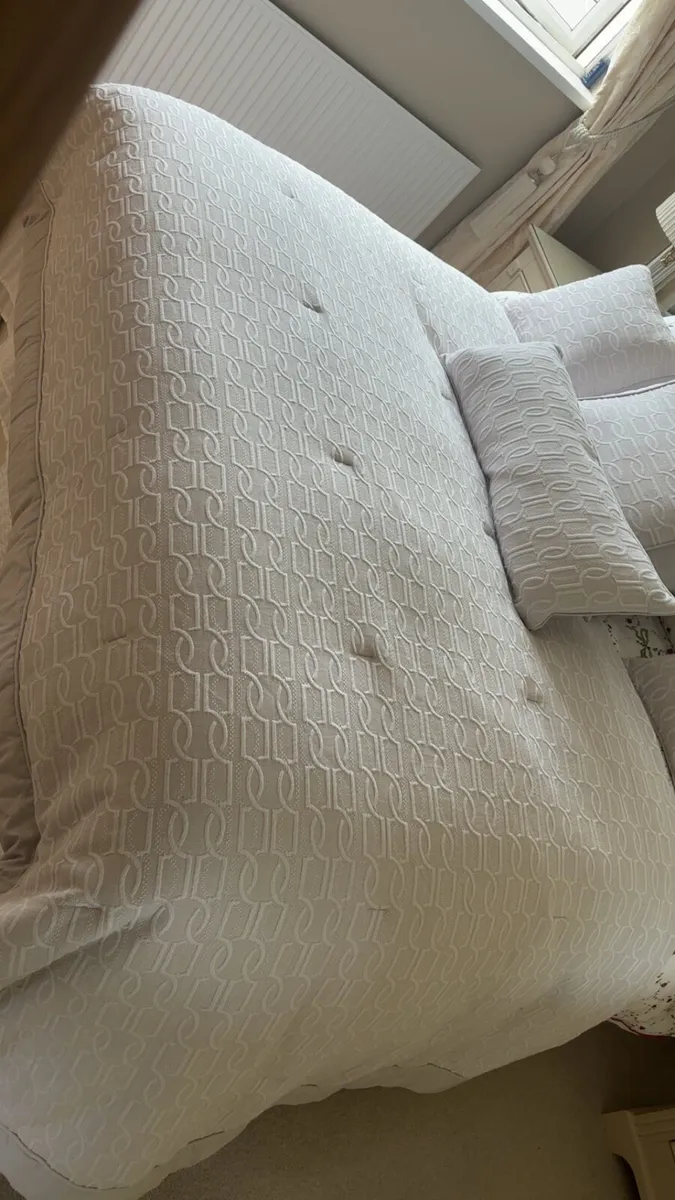 Bedspread - Image 2