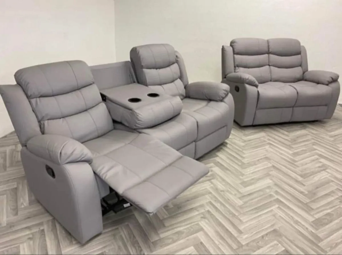 Leather Sofas Recliner 3/2 - Image 4