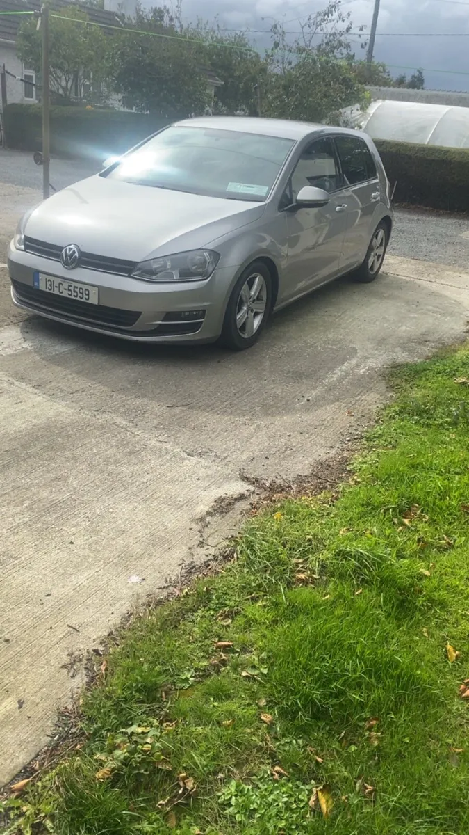 2013 Volkswagen Golf - Image 3