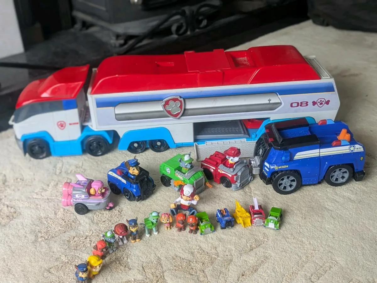 Paw patrol toys - Image 1
