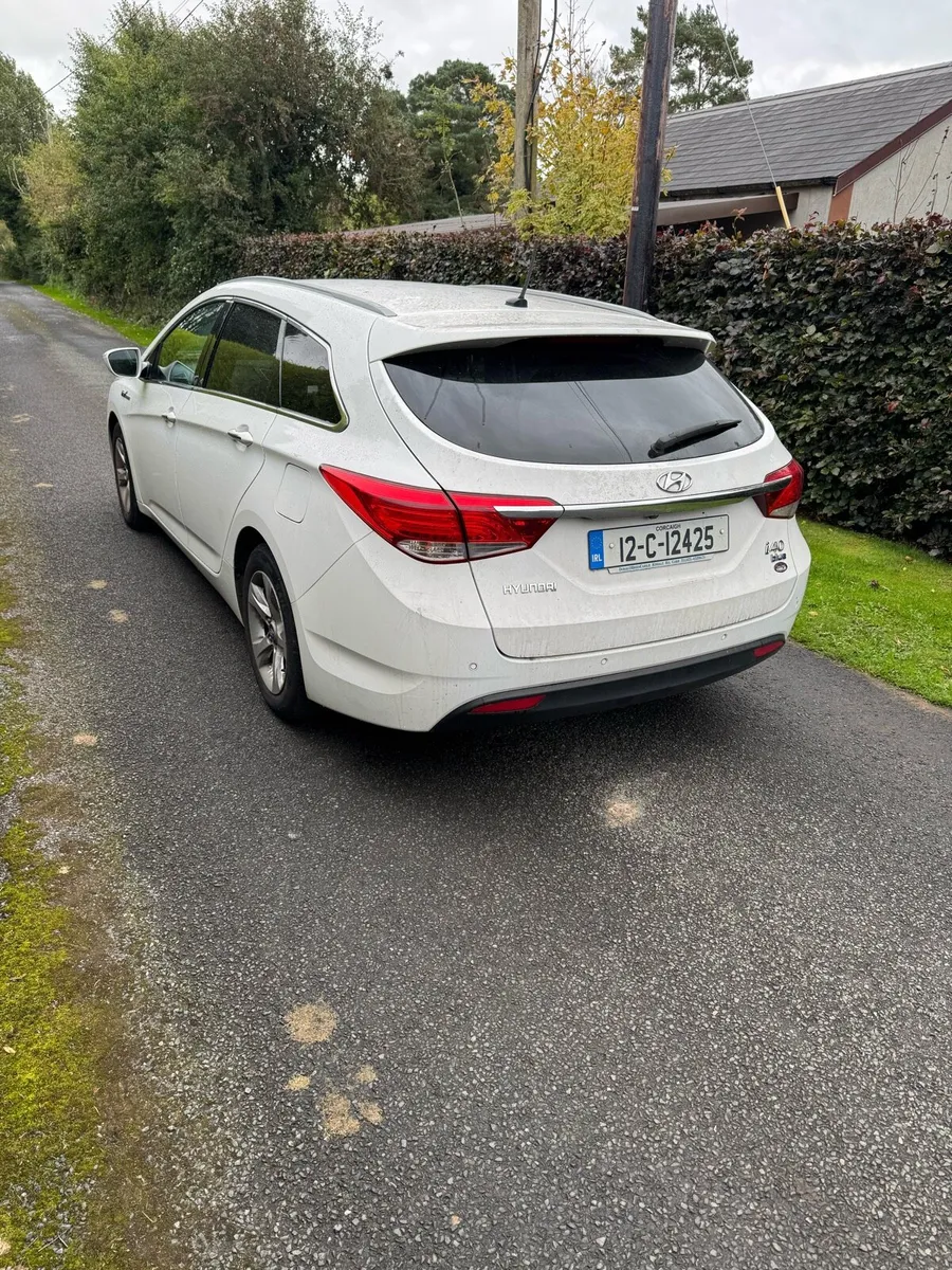 2012 Hyundai i40 - Top Specs - NCT 05/26 - Mint - Image 2
