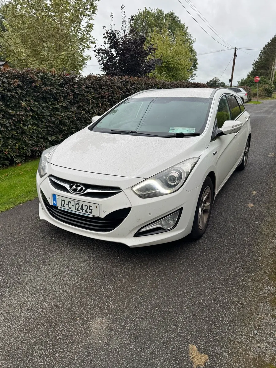 2012 Hyundai i40 - Top Specs - NCT 05/26 - Mint - Image 3