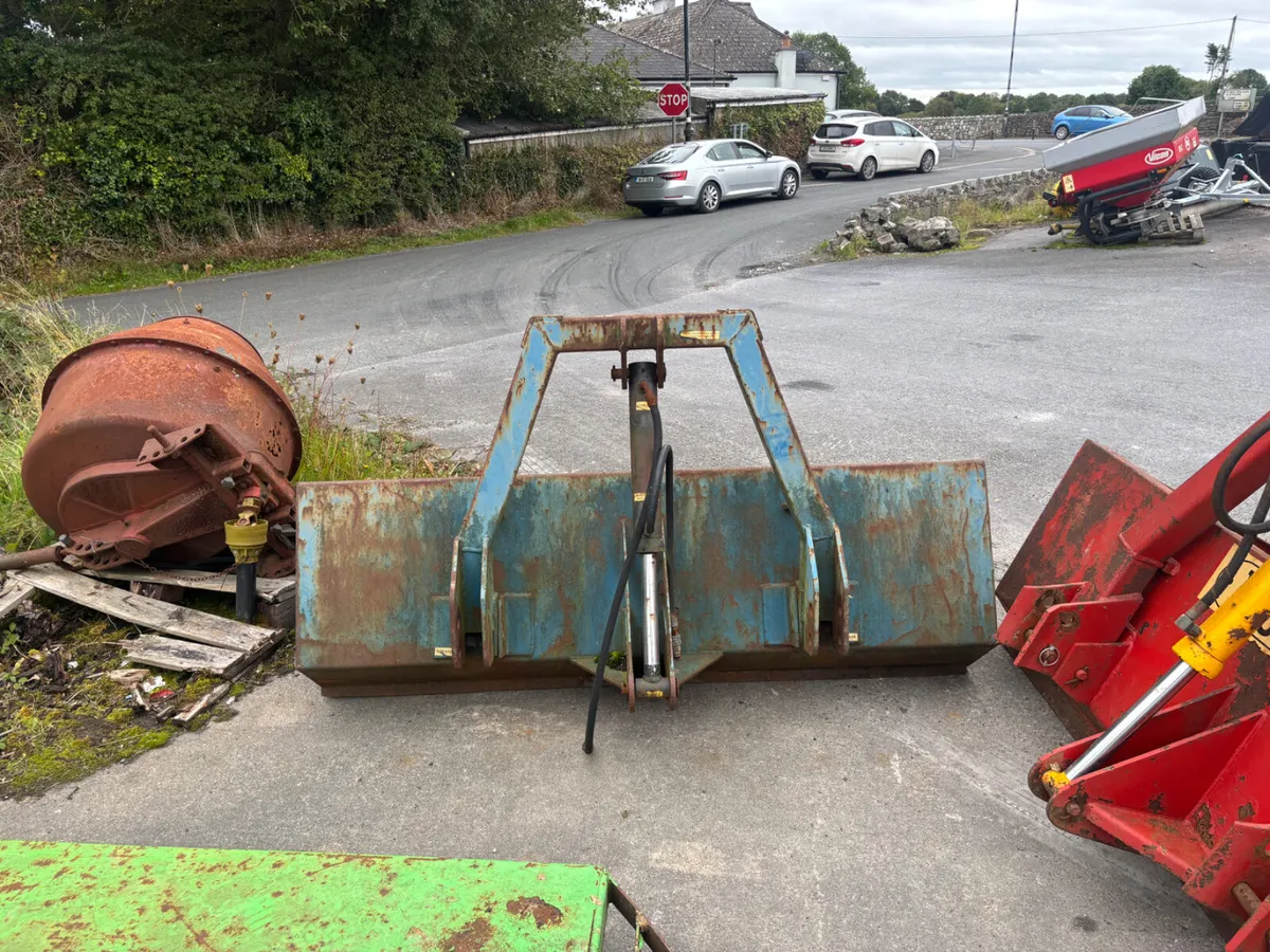 fleming 6ft power box - Image 1