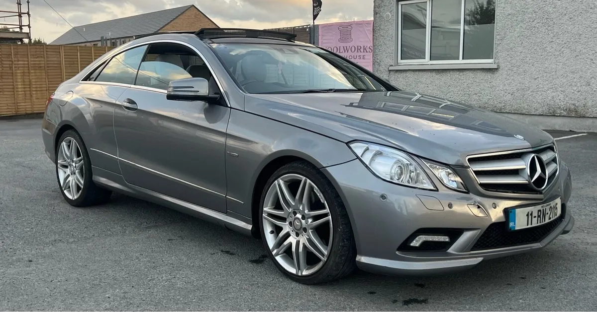 Mb e class e250 - Image 1