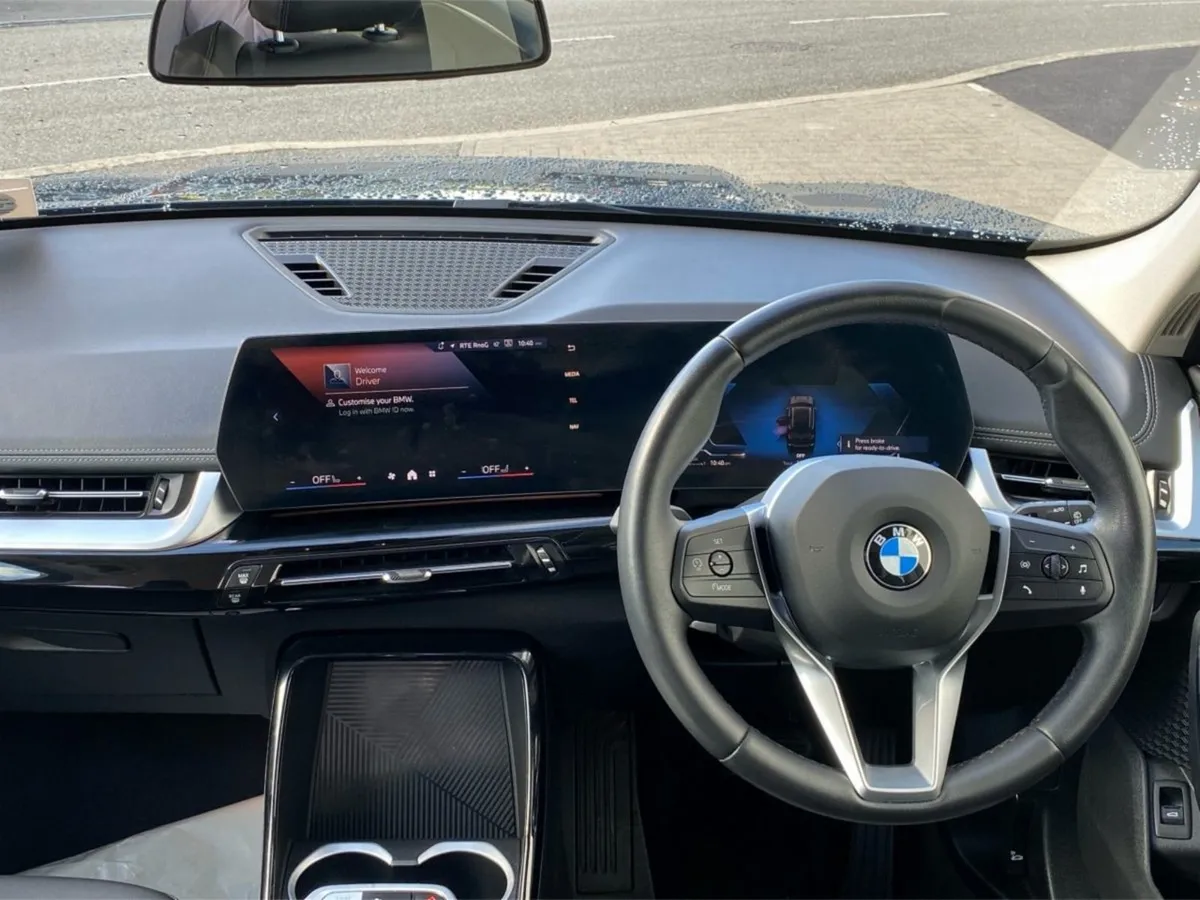 BMW X1 Sdrive18d Xline - Image 4