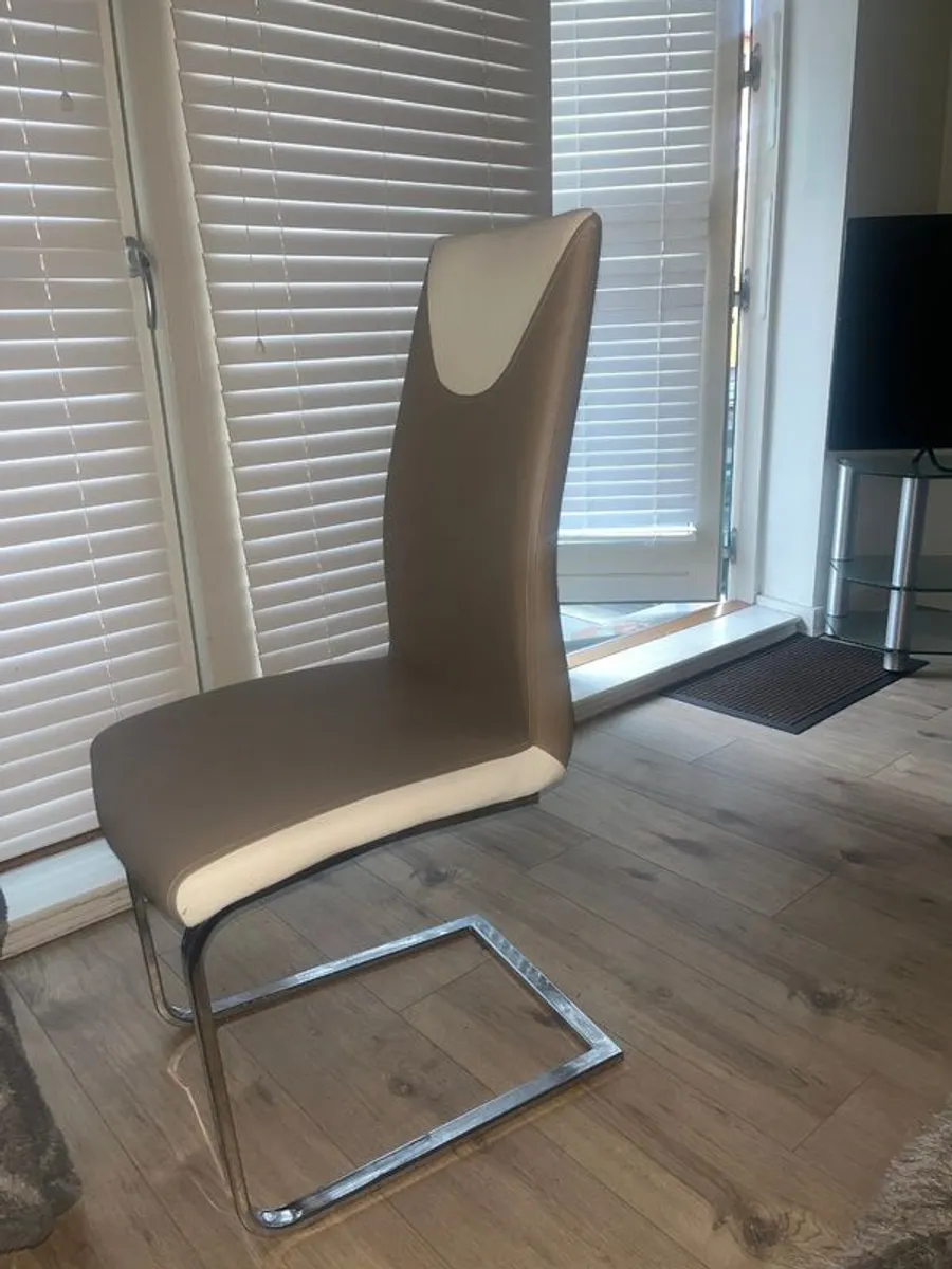 Kitchen chairs x4 - Image 2