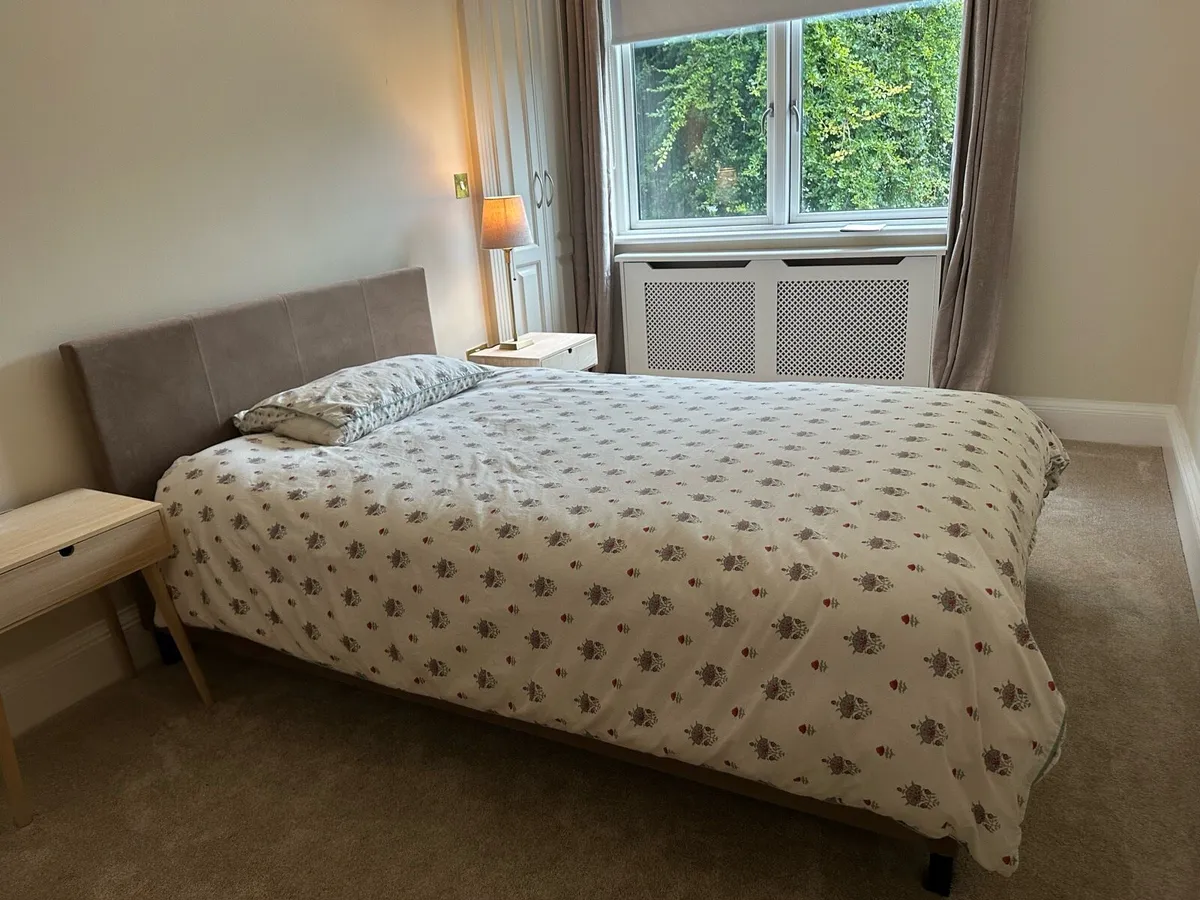 Small double bed and mattress - Image 1