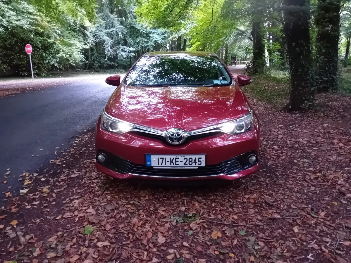 171 TOYOTA AURIS 1.4 D4D SOL 6 SPEED 1 OWNER - Image 2