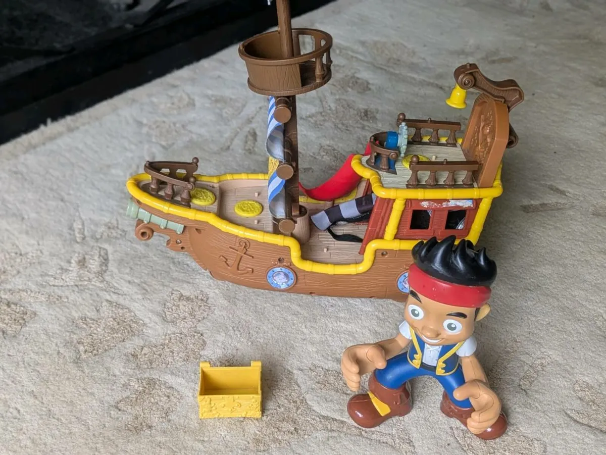 Captain Jake Pirate ship - Image 1