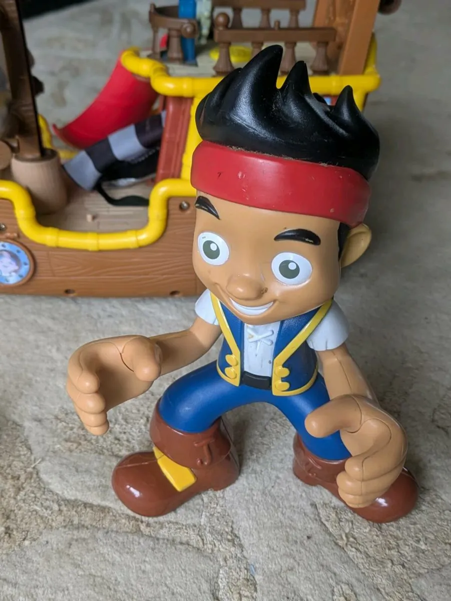 Captain Jake Pirate ship - Image 2