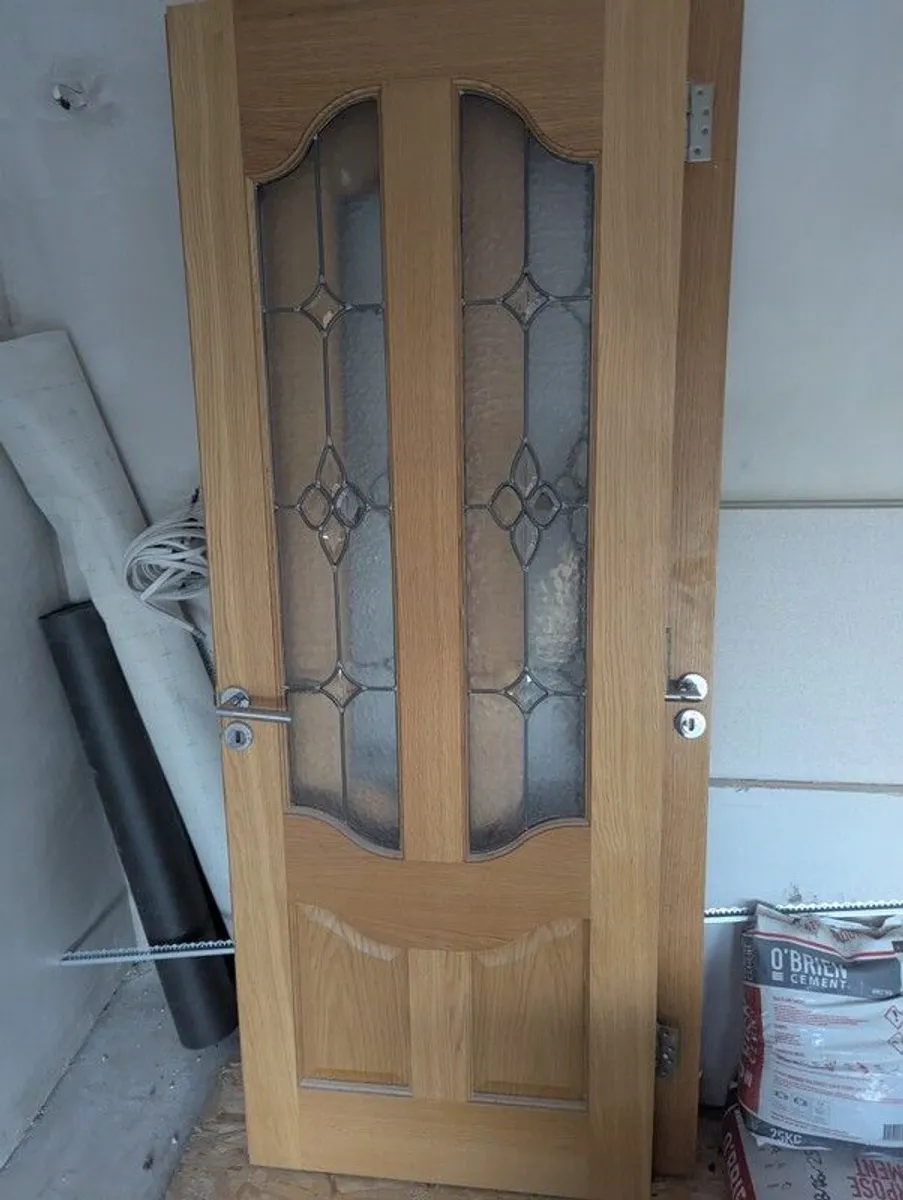 5 x Oak / glass panelled internal doors - Image 4