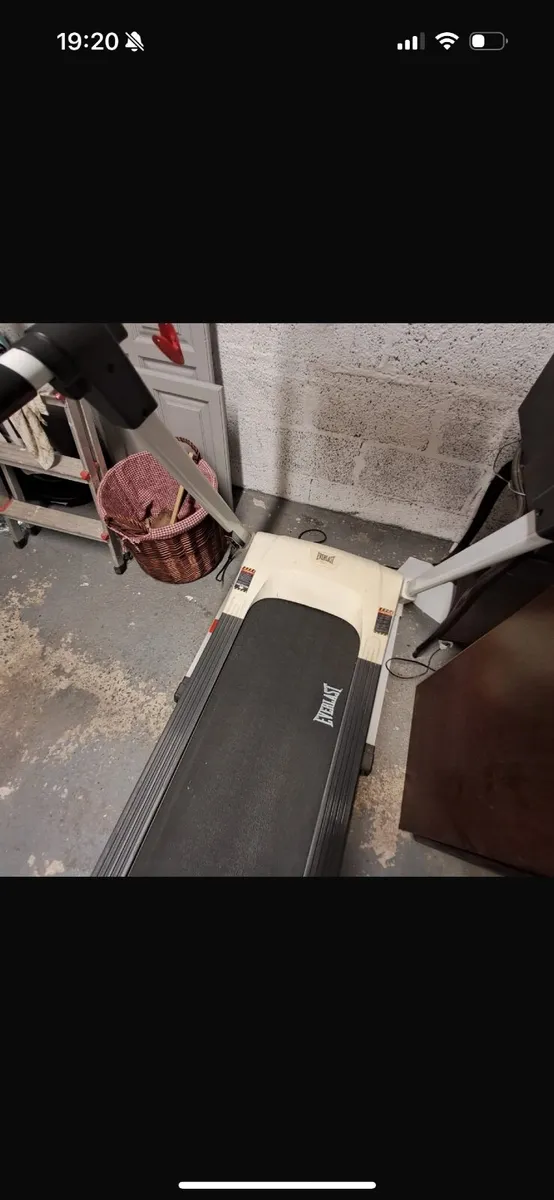 Treadmill - Image 2